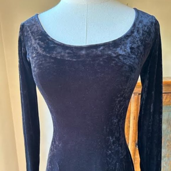 Vintage Betsey Johnson Black Velvet Dress - Picture 2 of 11